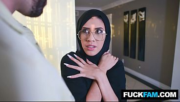 Hijab Polos Tapi Lubangnya Udah Bolong, Angel Del Rey Siap Dijabanin Si Will Pounder