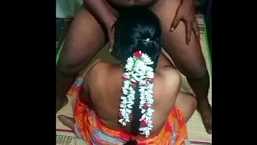 Ibu Rumah Tangga India Main Seru-seruan Dengan Paman Kampung, Bikin Malam Makin Panas.