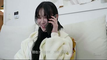 Gadis Korea Sebatang Kara Menjebak Montir Di Antara Pahanya Yang Basah