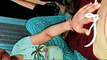 Bokep Desi Bhabhi Memek Sempit Digenjot Kontol Gede, Suara Moan Jelas Orgasme – Bhabhi Loncat-loncat Nikmatin Batang Besar.