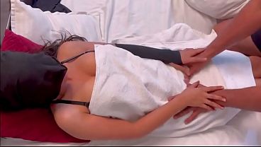 Desi Indian Bhabhi, Memek Sempit Digenjot Keras Sama Adik Ipar, Video Babhi Cantik Viral Xxx Suara Hindi.