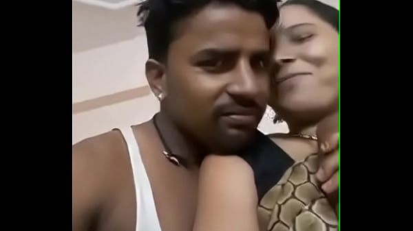 Desi Tante Montok, Toket Gede Ditekanin Nikmat Banget