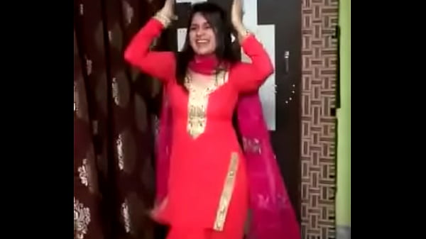 Desi Cewek Lagi Latihan Mujra, Gerakan Bikin Makin Panas