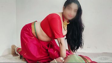 Bhabhi Merah Sari, Cewek India Montok, Chut Chudai Panas Dengan Suara Desi.