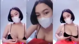 Desti Rambut Pendek Grepe-grepe Tetek Gede.